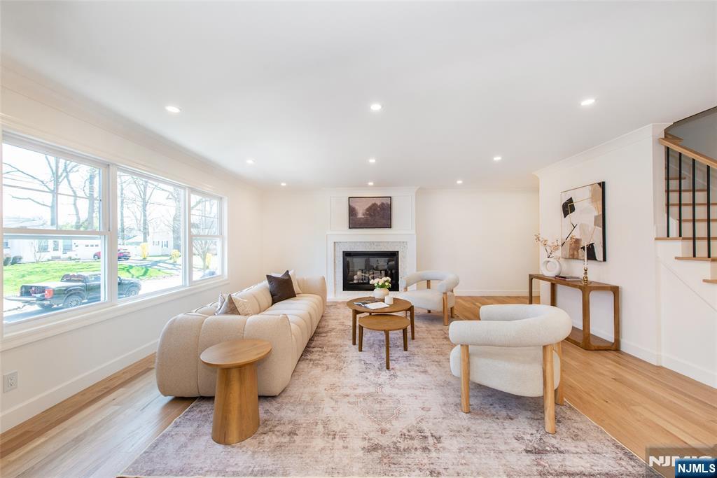 196 Vinton Circle - Photo 3