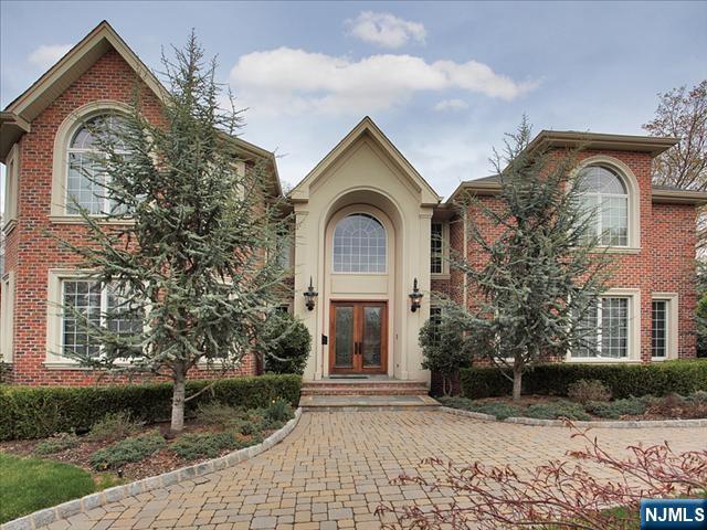 8 Willow Drive - Photo 1