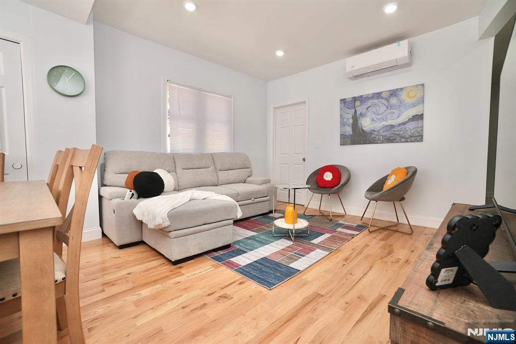 1585 Bergen Boulevard, Leonia, NJ, 07605