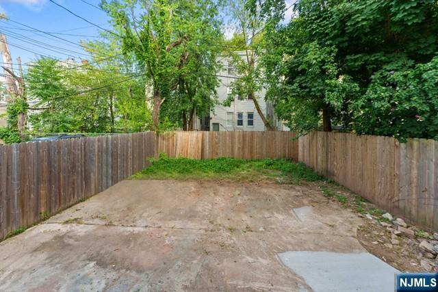 176 N 16th Street - Photo 2