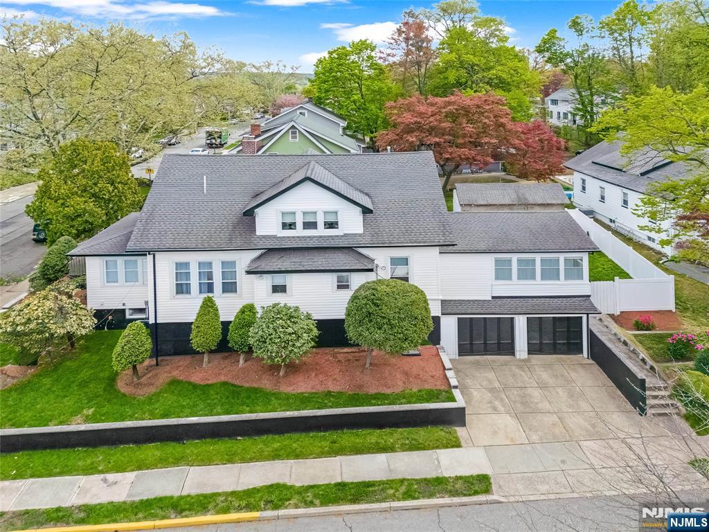 19 Aldbury Drive, Upper Saddle River, NJ, 07458