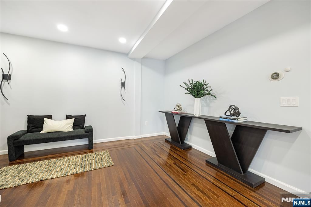 164 Selvage Avenue - Photo 4