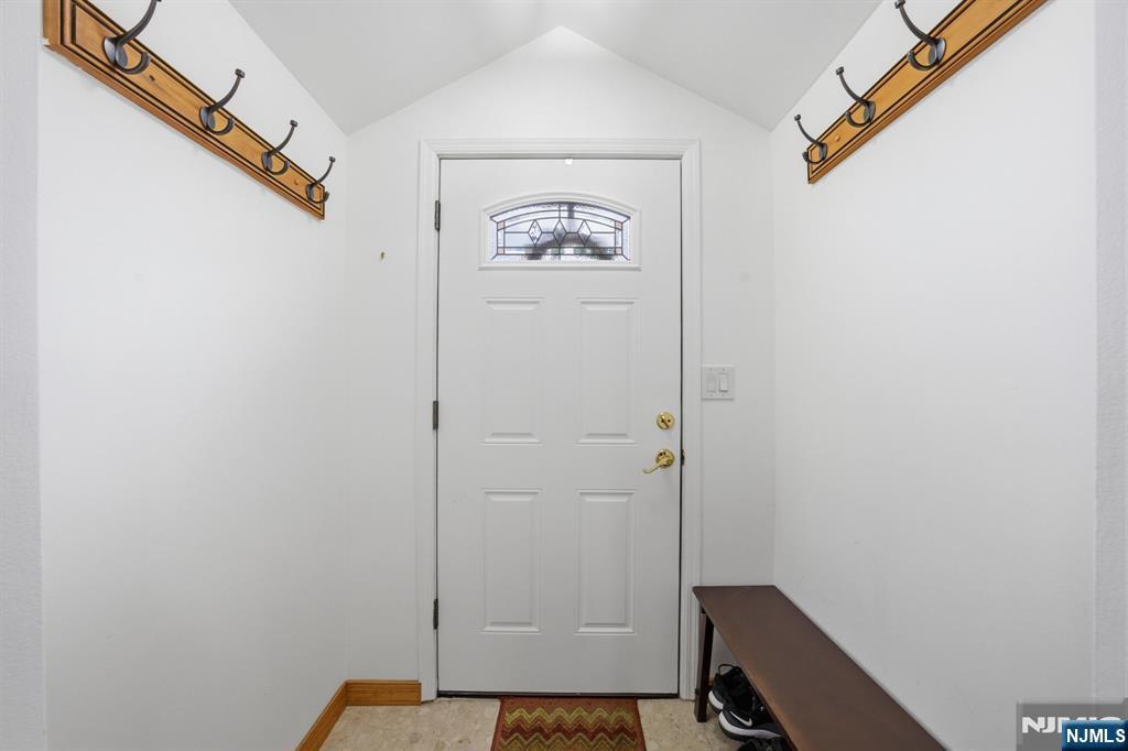 50 Skyline Lake Drive - Photo 5