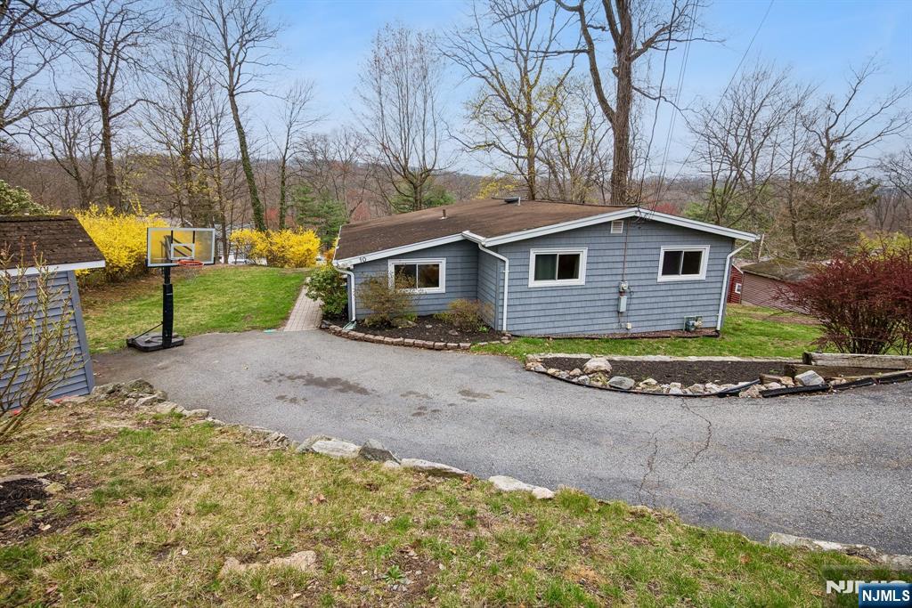 10 Laurel Trail - Photo 2