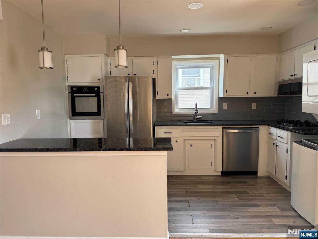 511 Hussa St UNIT&nbsp;2, Linden City, NJ, 07036-2817