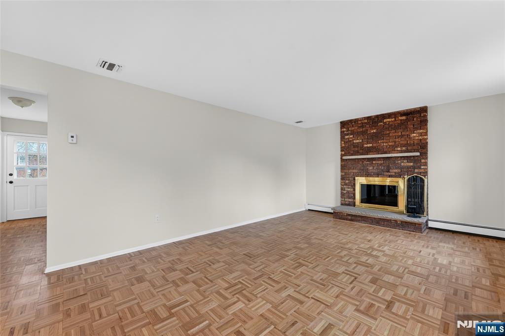 392 Mercer Avenue, River Edge, NJ, 07661