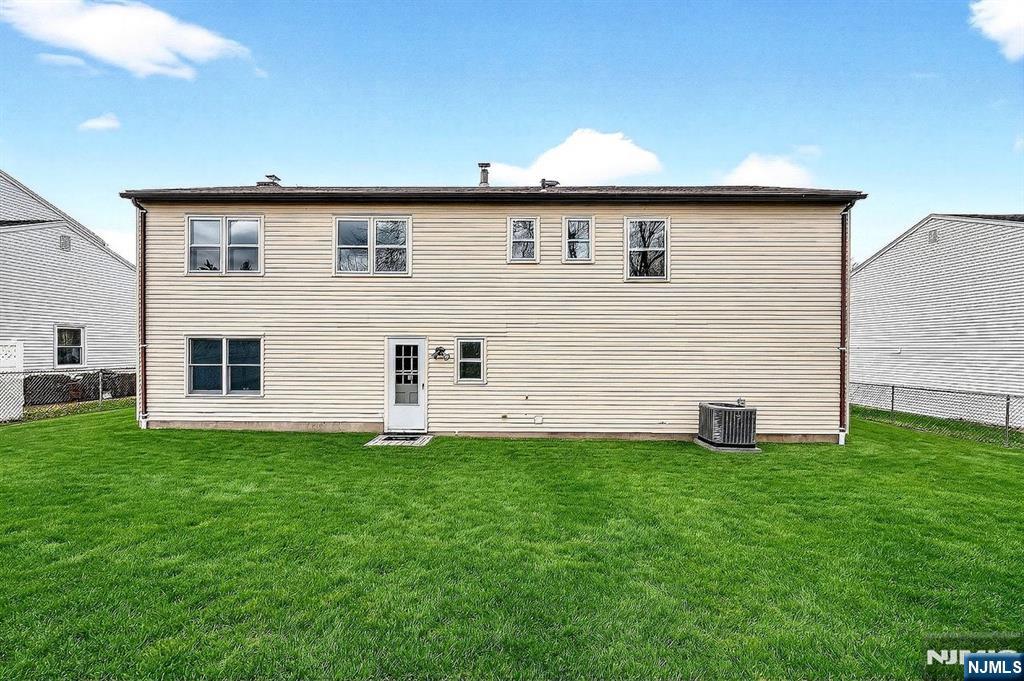 392 Mercer Avenue, River Edge, NJ, 07661