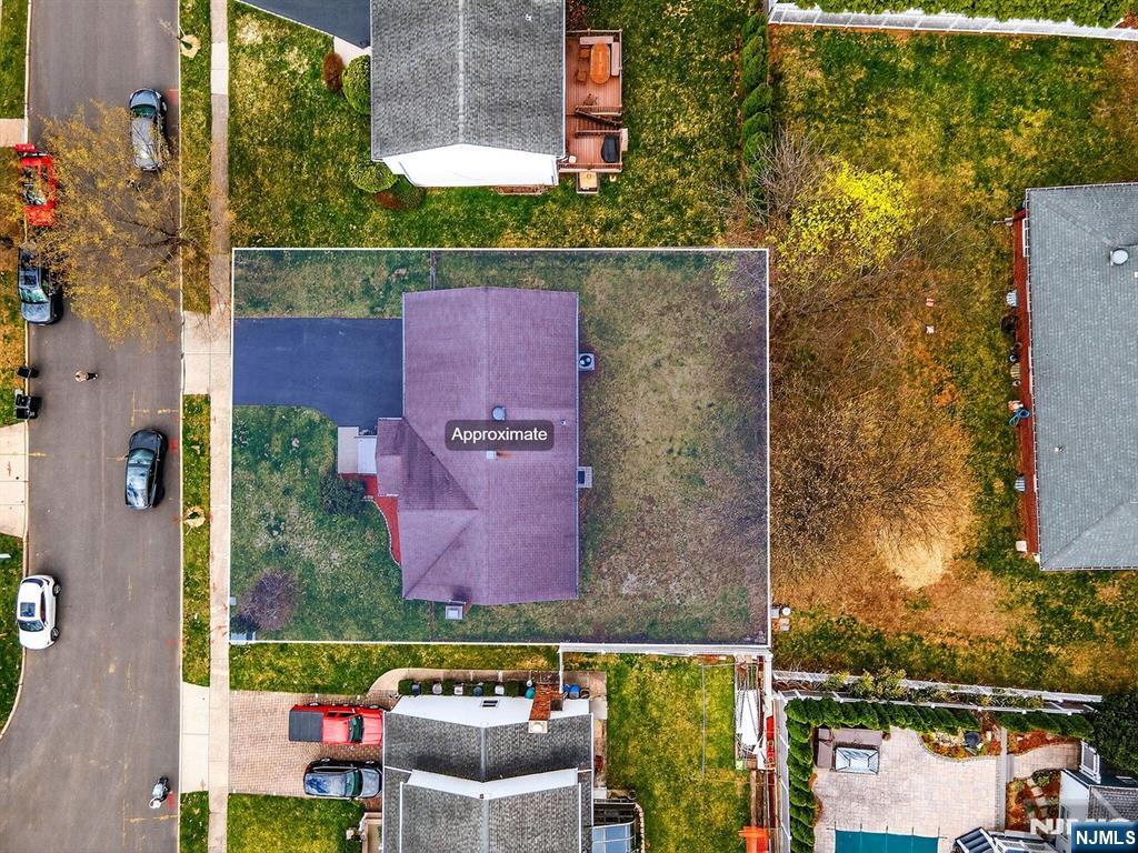 392 Mercer Avenue, River Edge, NJ, 07661