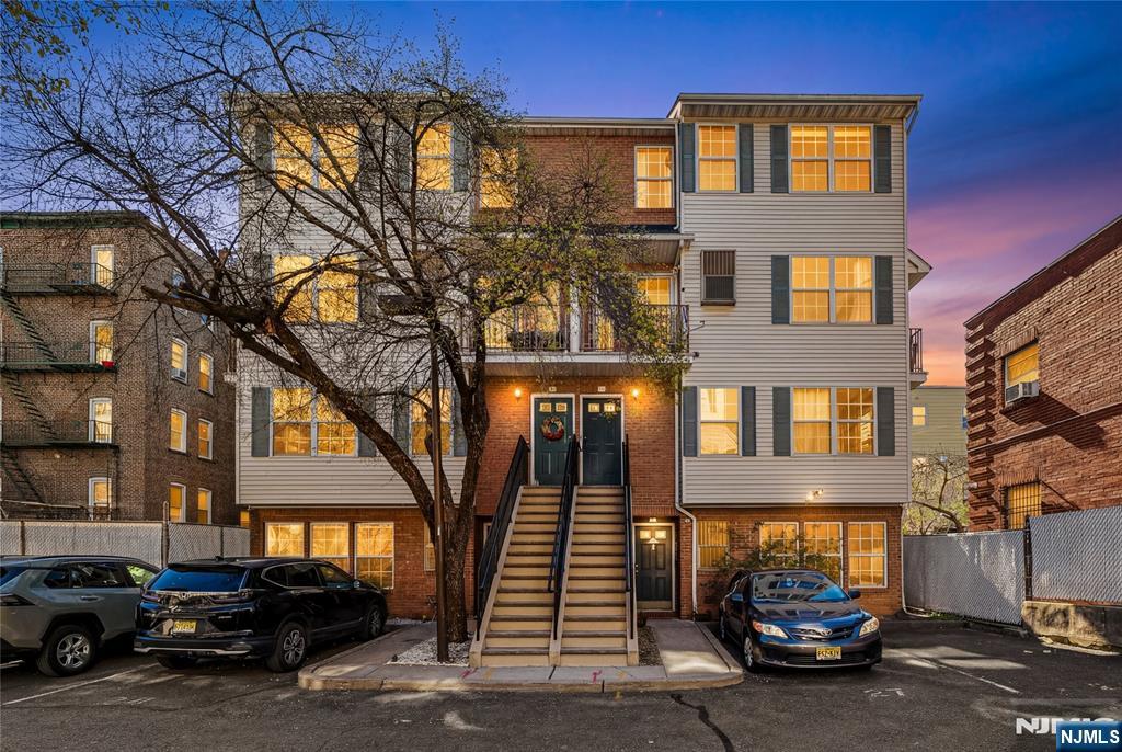 84 Union Street - Photo 1