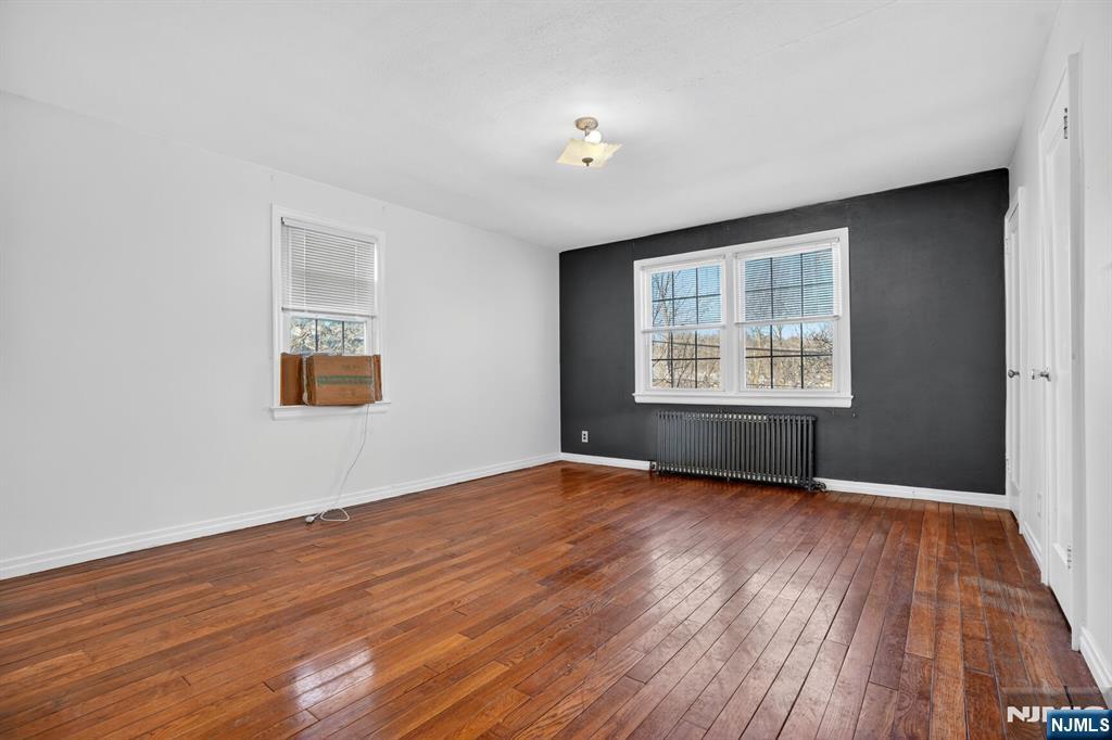 145 River Drive, Elmwood Park, NJ, 07407