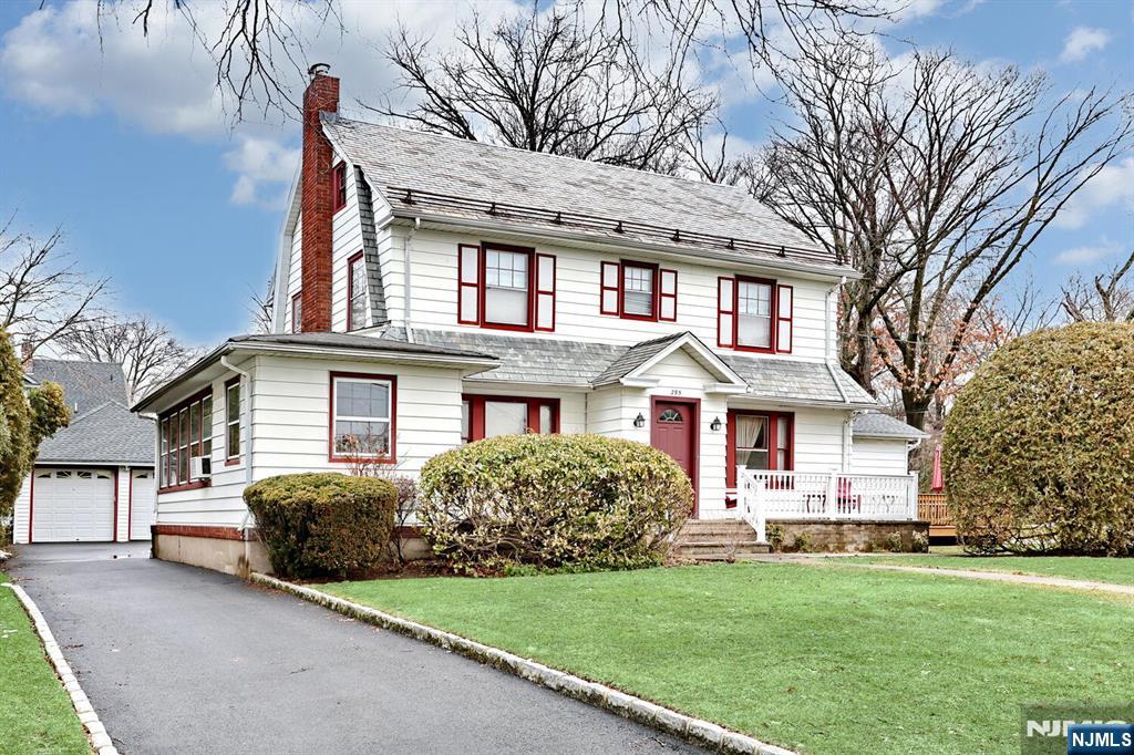 295 Rock Road - Photo 1