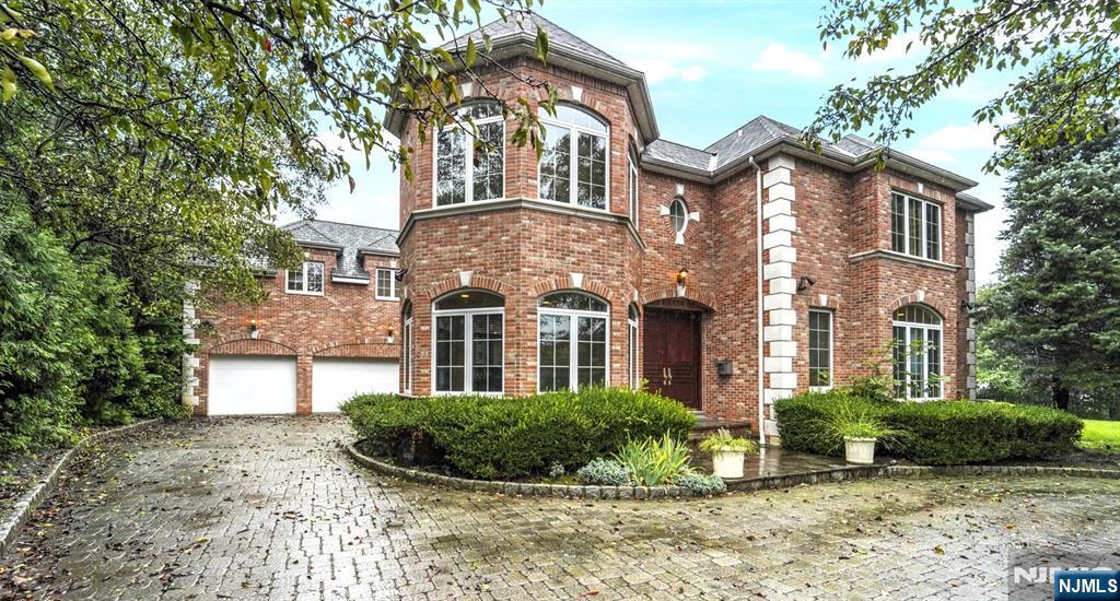 547 Highland Avenue, Ridgewood, NJ, 07450