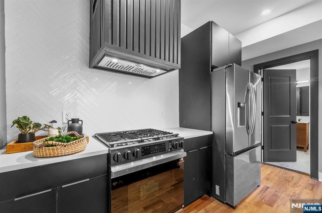 219 Clerk Street - Photo 5