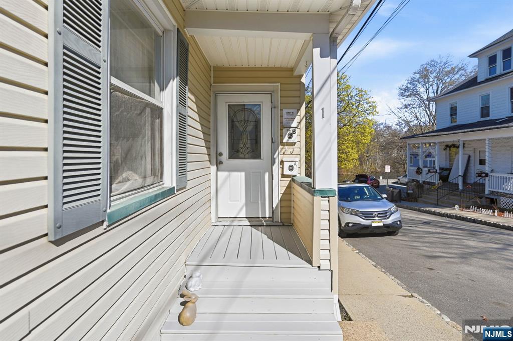 1 Pocahontas Street - Photo 4
