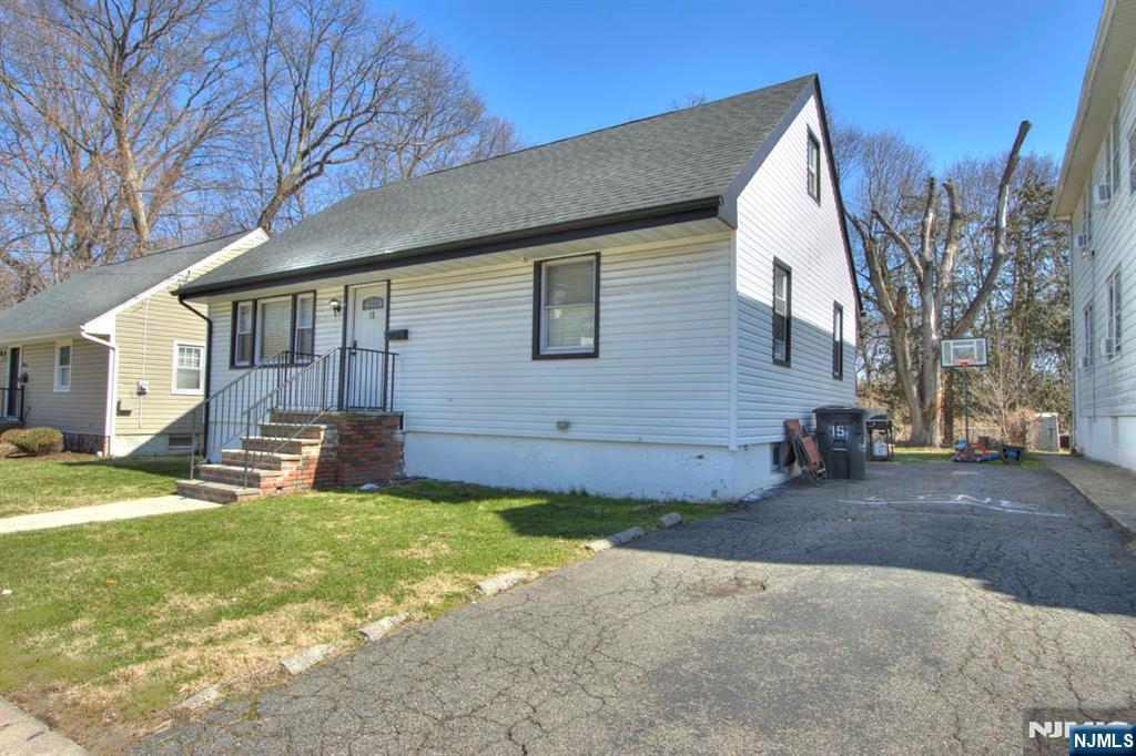 15 John Street - Photo 2