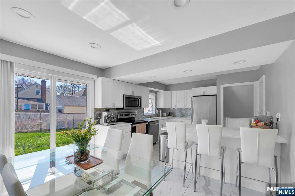 136 E Clinton Avenue - Photo 1