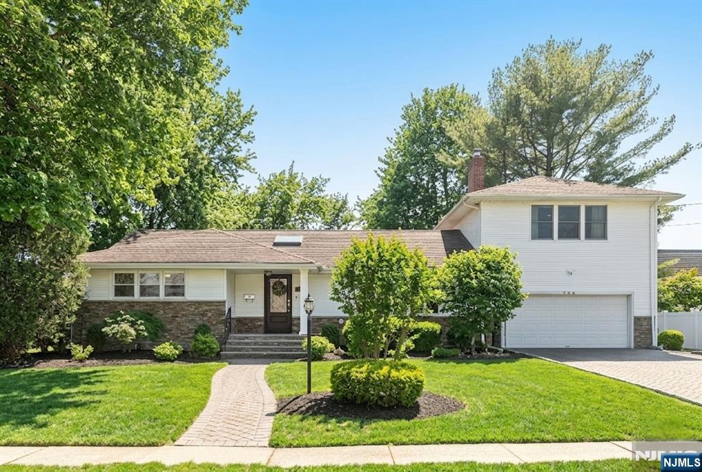 755 Neill Court - Photo 1