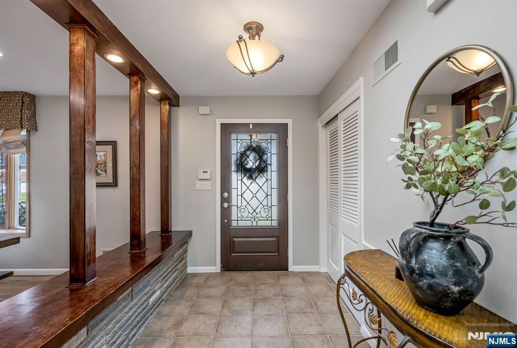 755 Neill Court - Photo 4