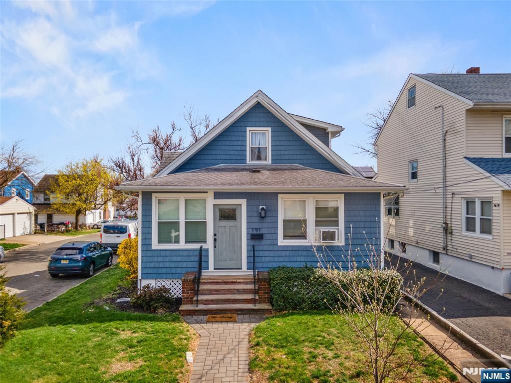 191 9th Street - Photo 1