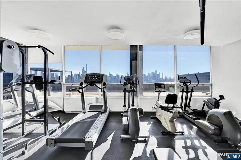 6050 Kennedy Boulevard UNIT 2E, West New York, NJ, 07093