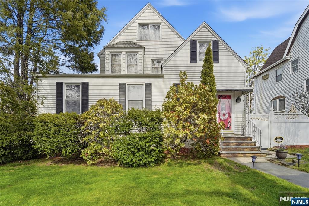 3 Stuyvesant Avenue - Photo 2