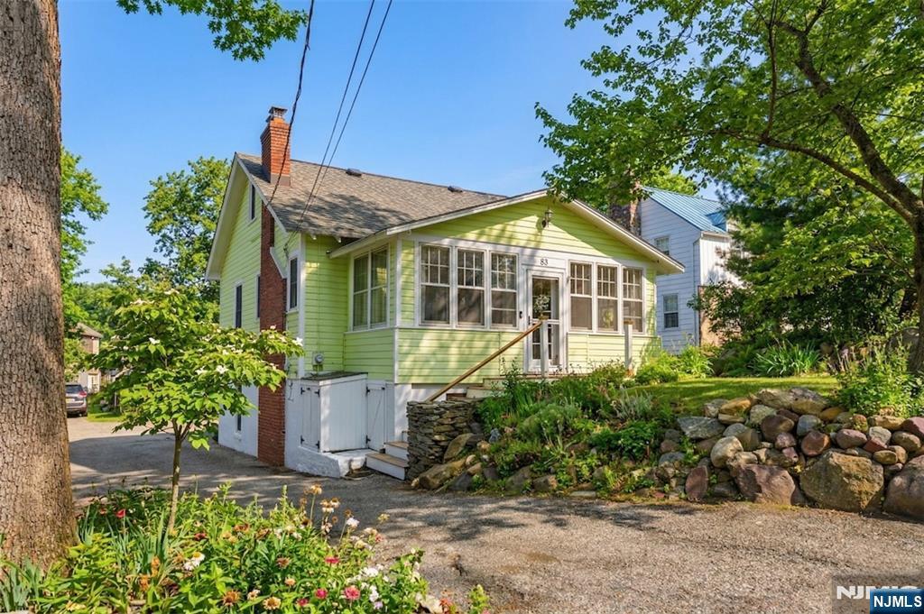 63 Franklin Road - Photo 1