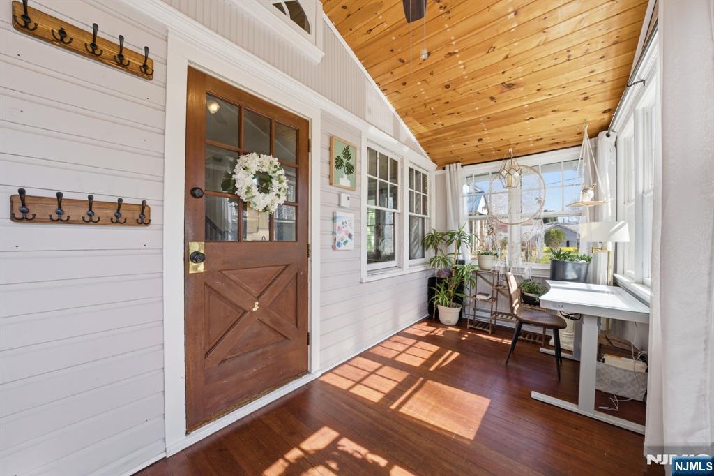 63 Franklin Road - Photo 5