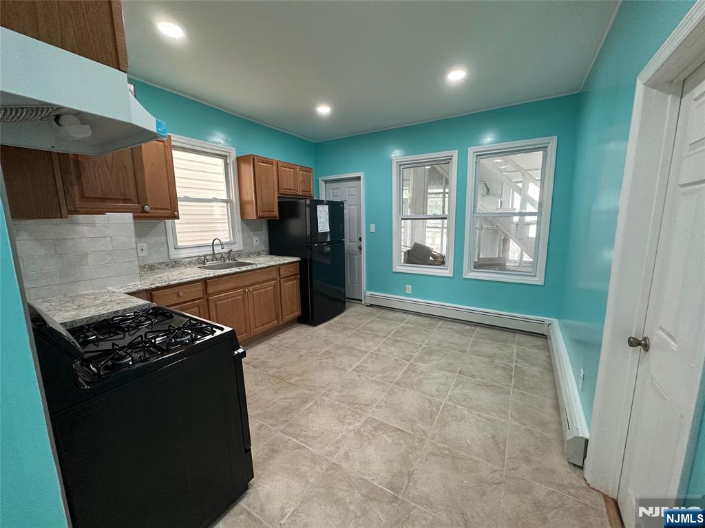 192 Edmund Avenue - Photo 3