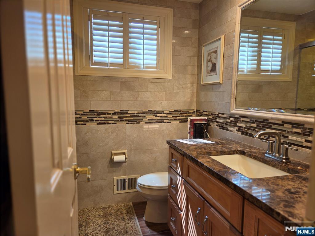 100 Mills Avenue, Norwood, NJ, 07648