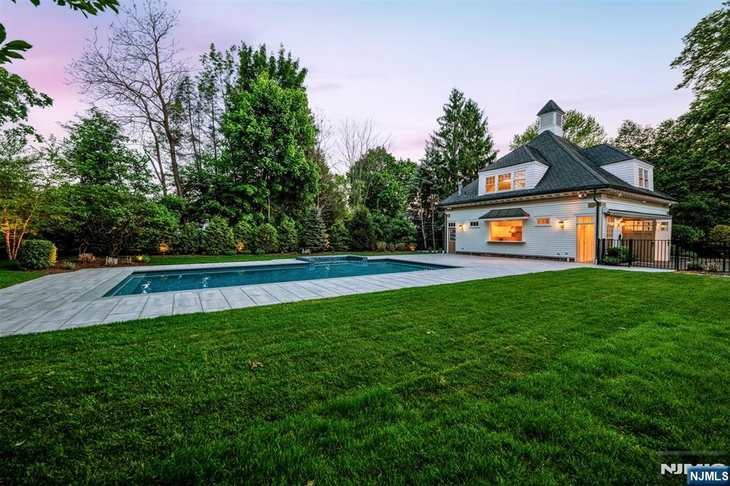 640 Ridgewood Avenue, Ridgewood, NJ 07450 Listing Photo  5