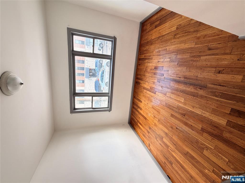 133 Mallory Avenue - Photo 4