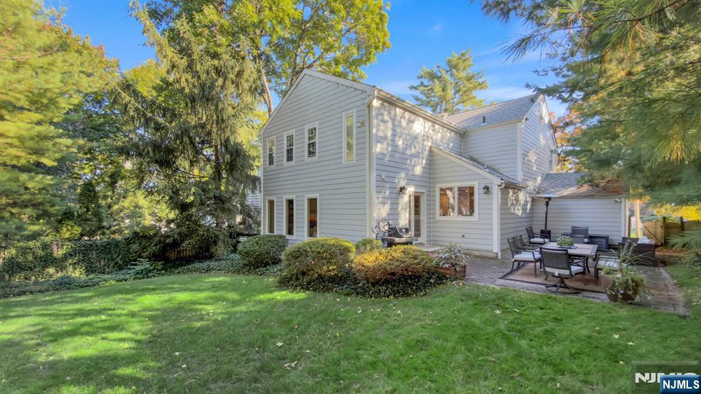 89 Surrey Lane — photo 3