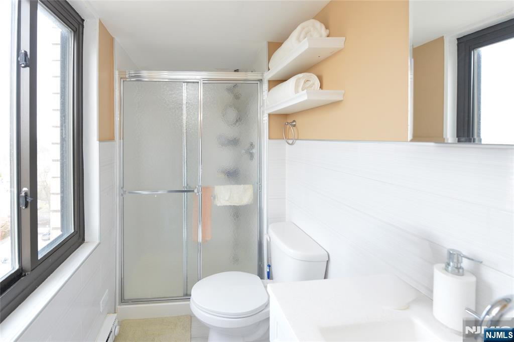 125 Prospect Avenue UNIT 10C, Hackensack, NJ, 07601