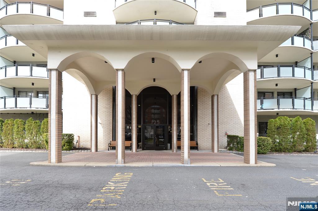 125 Prospect Avenue UNIT 10C, Hackensack, NJ, 07601