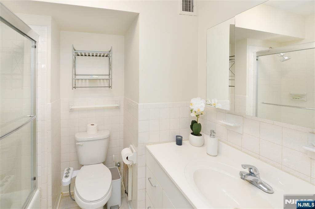 125 Prospect Avenue UNIT 10C, Hackensack, NJ, 07601