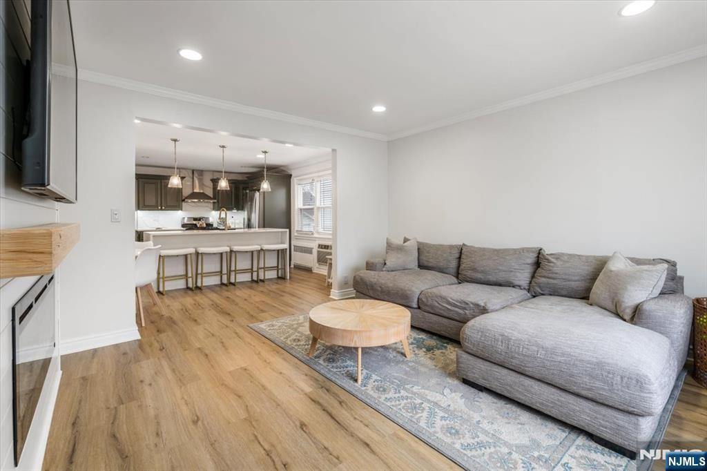 502 6th Avenue - Photo 3