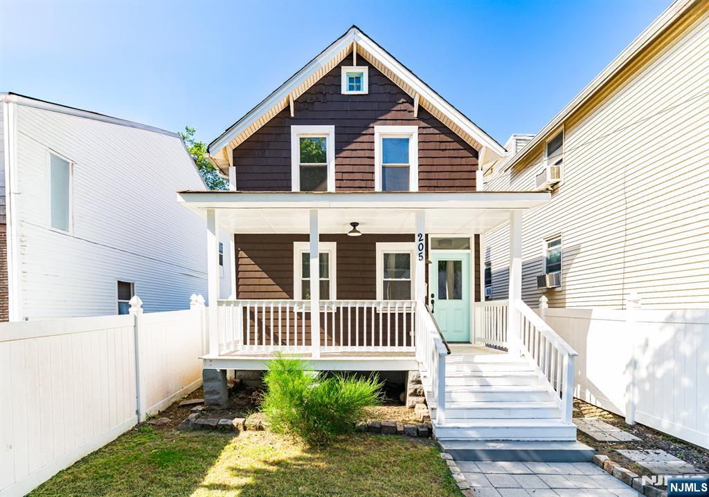 205 Jefferson Street - Photo 1