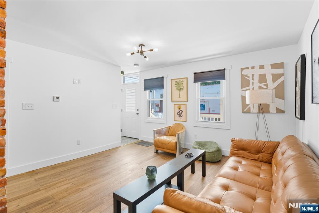 205 Jefferson Street - Photo 5