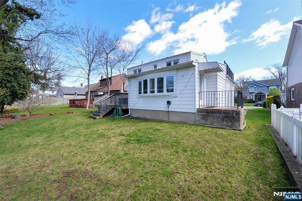 5-18 6th Street, Fair Lawn, NJ, 07410