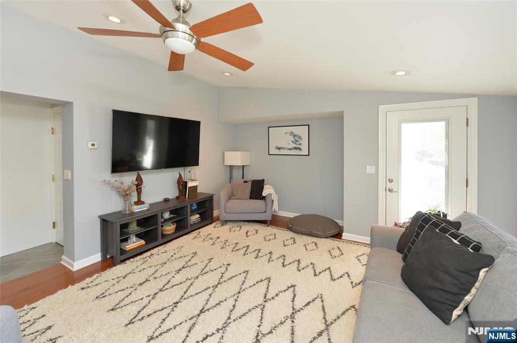 5-18 6th Street, Fair Lawn, NJ, 07410