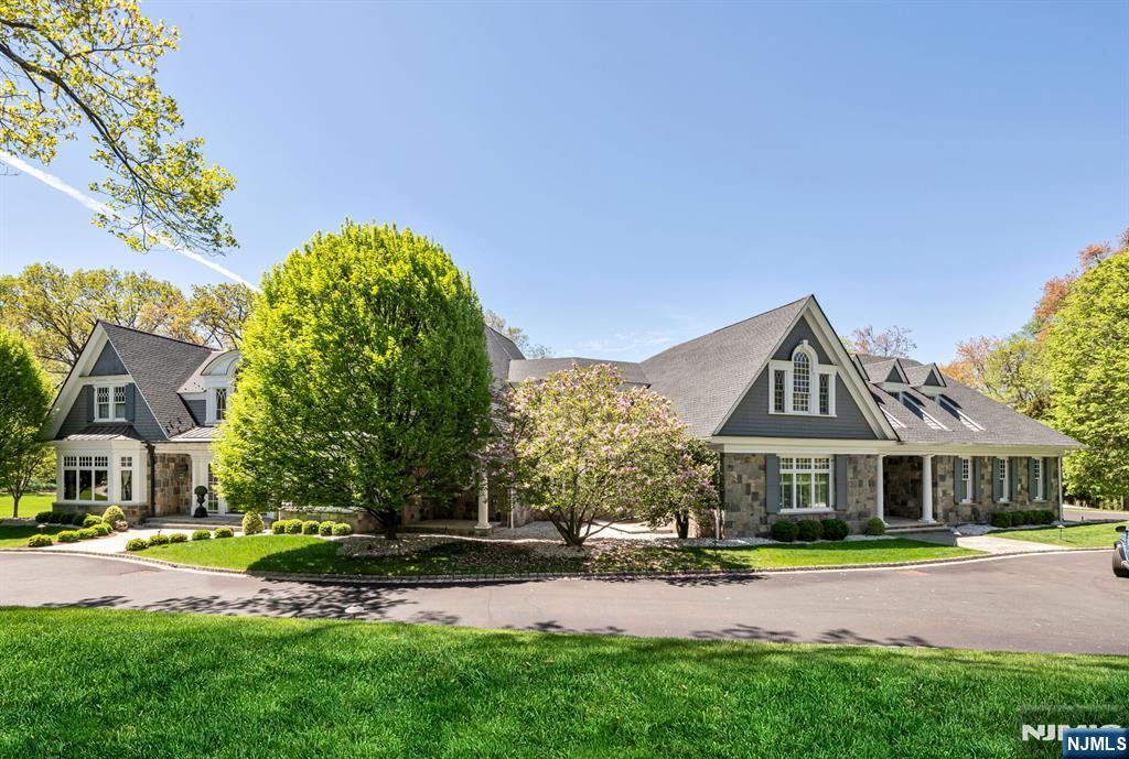 340 Indian Trail Drive - Photo 3