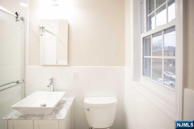 473 Lincoln, #B, Palisades Park, NJ 07650 Listing Photo  8
