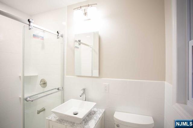 473 Lincoln, #B, Palisades Park, NJ 07650 Listing Photo  9