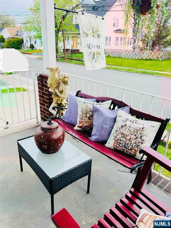 108 Bellevue Avenue - Photo 3