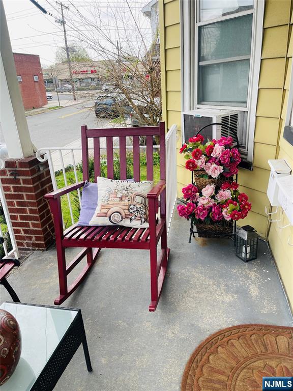 108 Bellevue Avenue - Photo 4