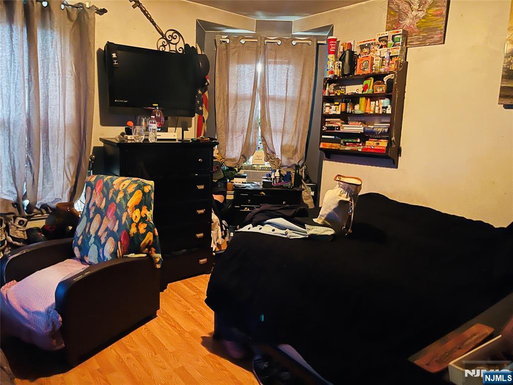 108 Bellevue Avenue, Elmwood Park, NJ, 07407