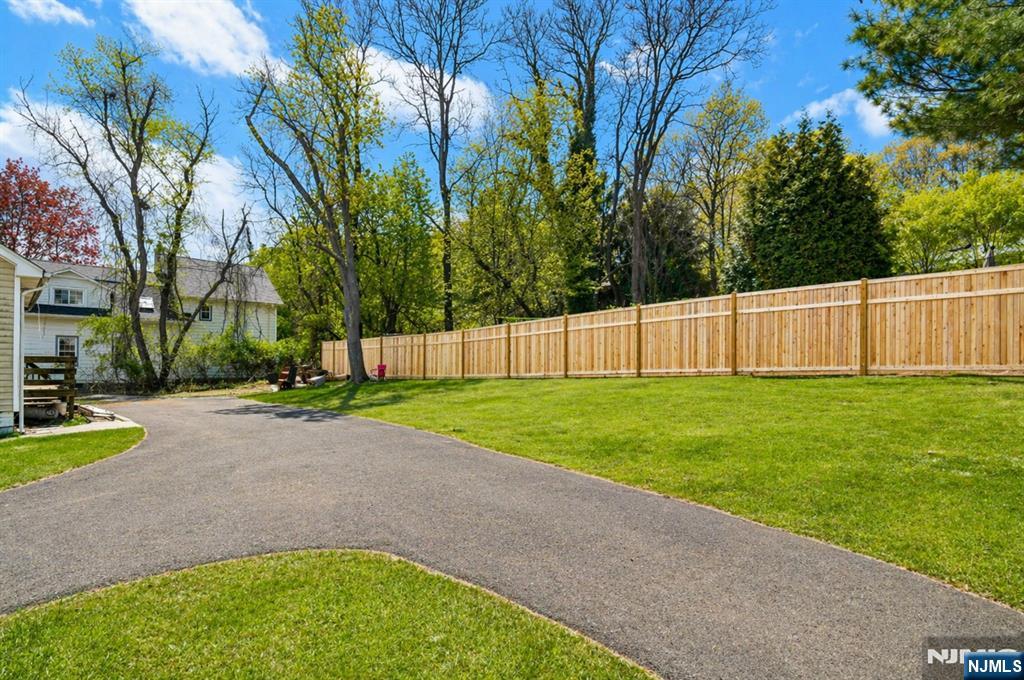 729 Rivervale Road — photo 4