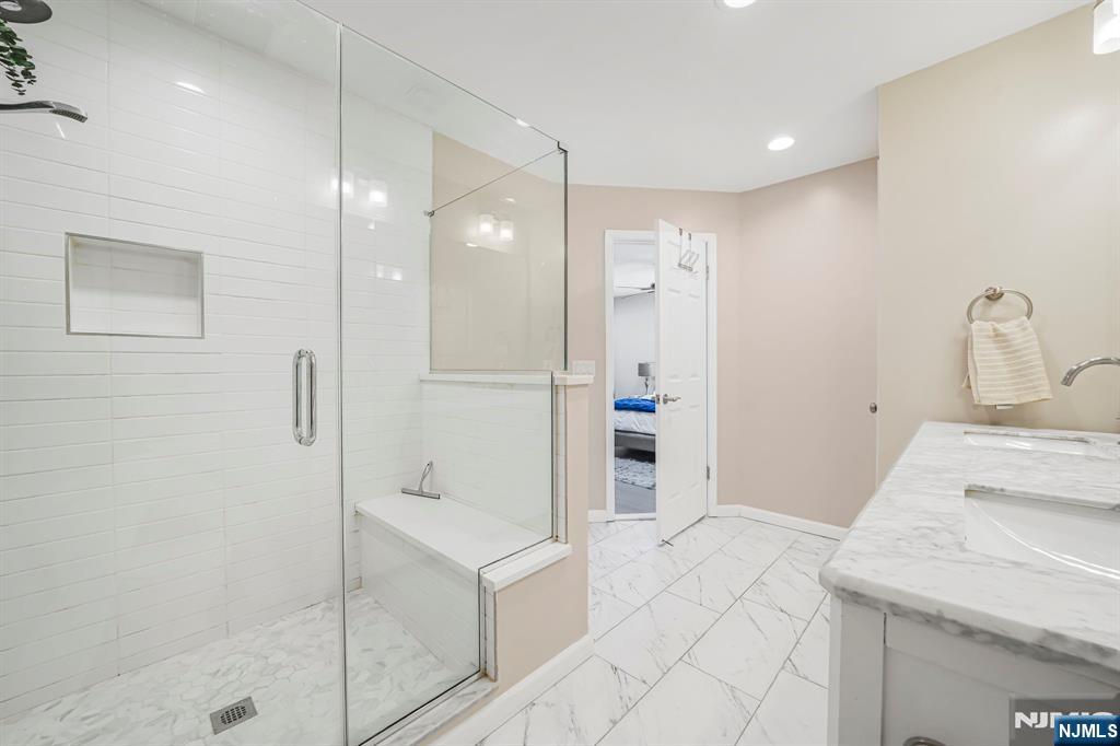 855 Valley Brook Avenue #1B