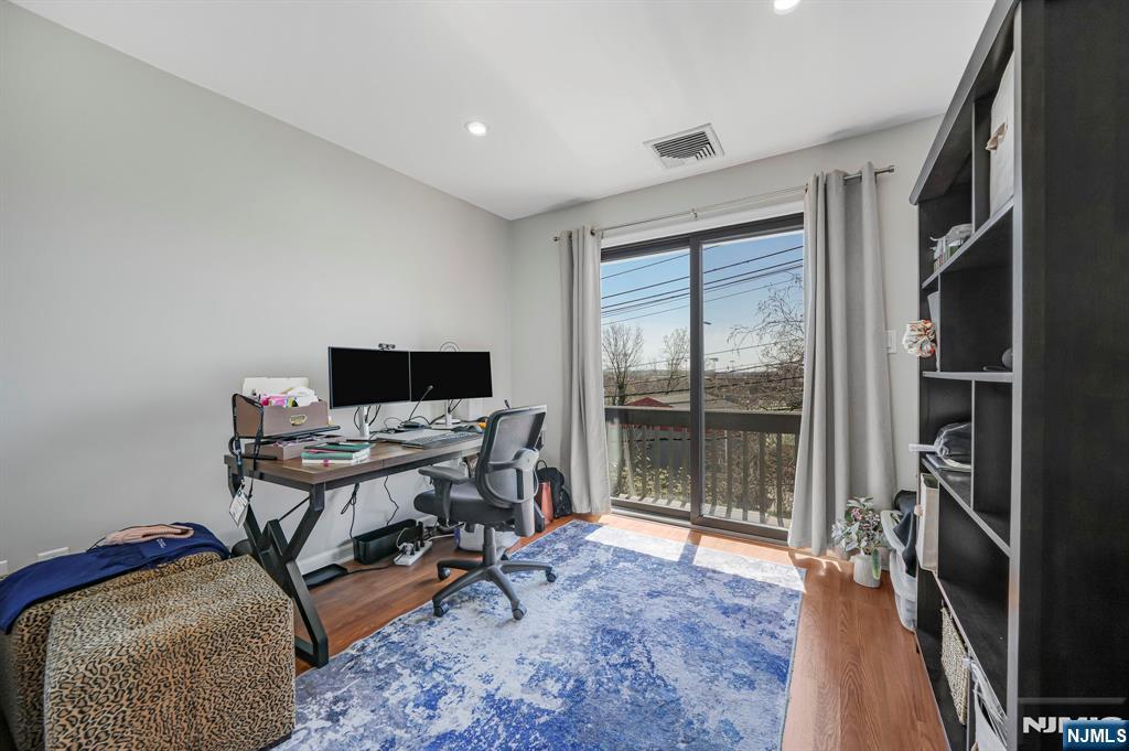 855 Valley Brook Avenue #1B