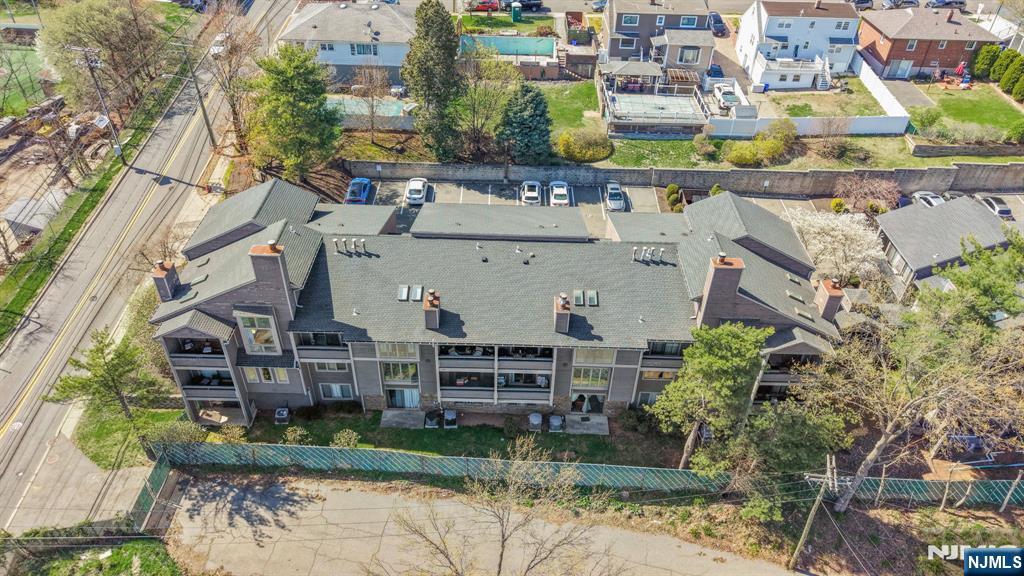 855 Valley Brook Avenue #1B